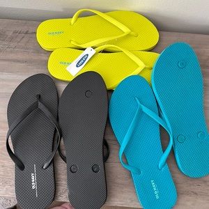 4 pack flip flops